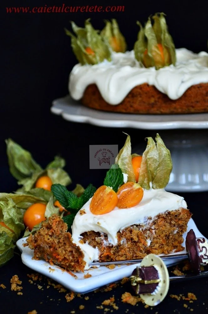 Tort de morcovi cu cremă de brânză, un desert delicios și proaspăt